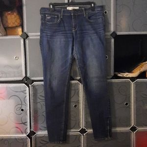Skinny jeans